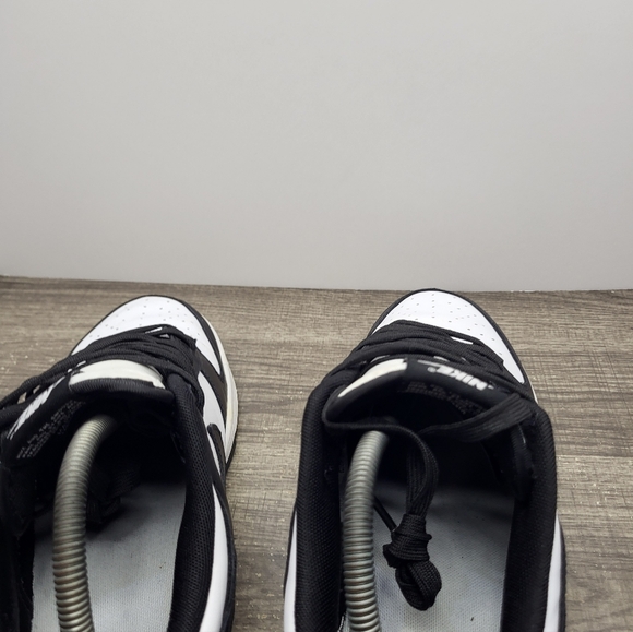 Nike Dunk Low Panda Black White Mens size 9.5 Athletic Sneaker Shoes DD1391-100 - Picture 6 of 10